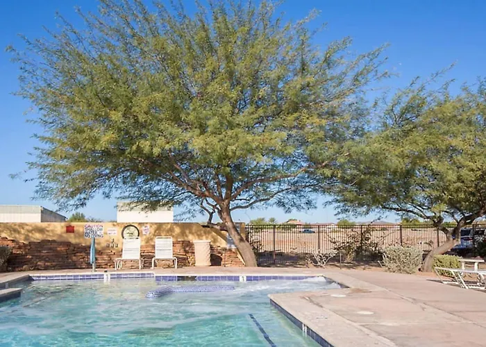Have The Family Enjoy A 3 Story Waterslide In A Setting In 2bd