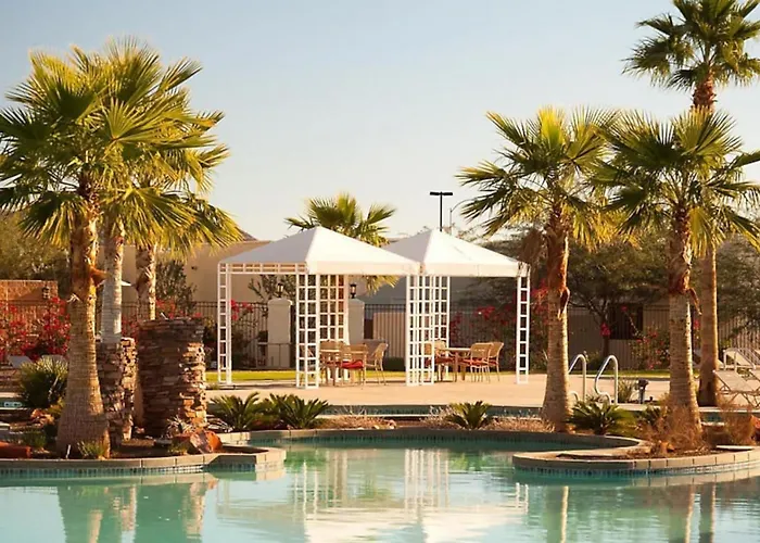 Holiday home Have The Family Enjoy A 3 Story Waterslide In A Setting In 2bd *